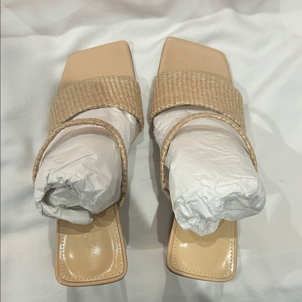 Cult Gaia Rene Sandal - Picture 10 of 10